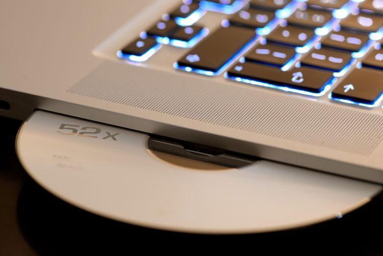 DVDs & CDs: What’s the Difference?