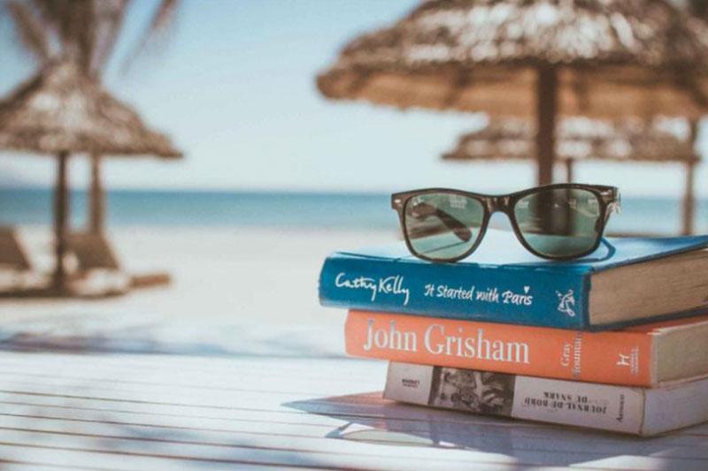 5 Essentials You Need On Every Vacation