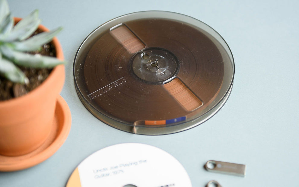Reel to Reel vs Audio Cassette - Which is Better? – Legacybox