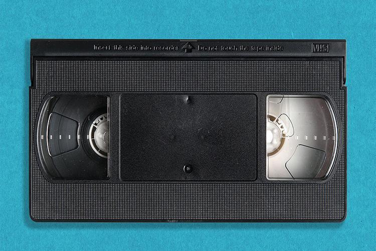 When did DVDs Beat out the VHS?
