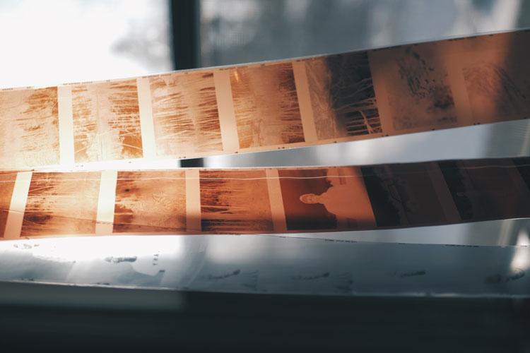 5 Ways to Convert Film Negatives to Digital | Legacybox
