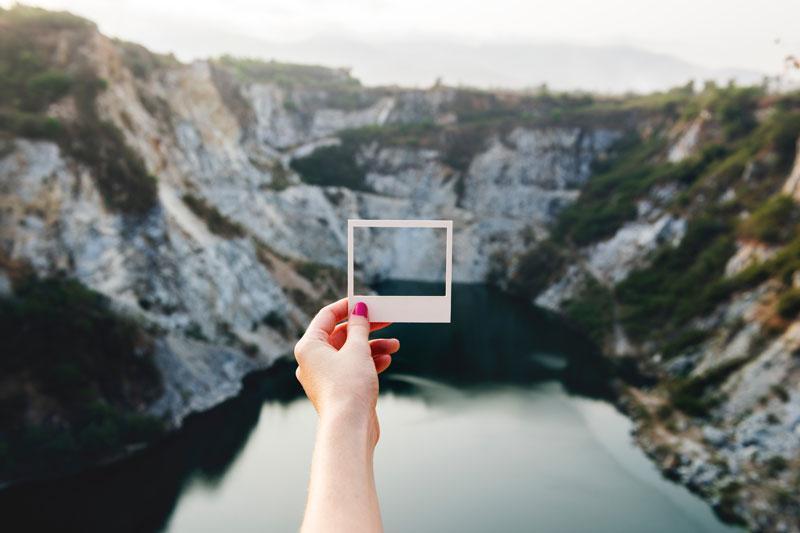 10 Travel Instagram Accounts to Follow in 2018