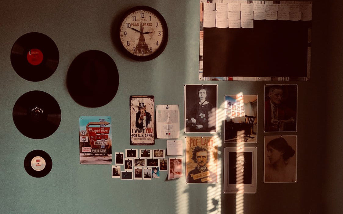 Wall Clock with Photos