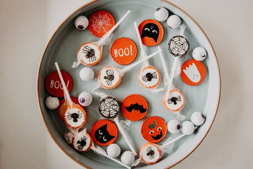 Spooktastic Fun – How to Throw a Halloween Dinner Party