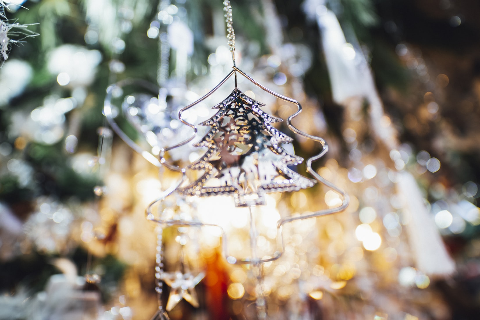 Best Holiday Crafts to Do With Your Kids