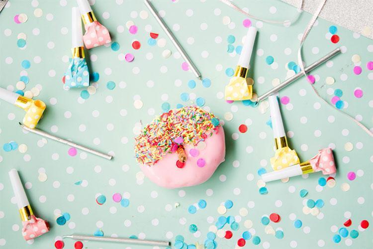 How to Host a Viewing Party this Summer